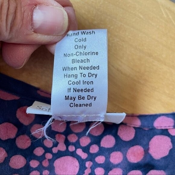 SOFT SURROUNDINGS PINK BLUE CIRCLES SHARK BITE HEM TUNIC LONG SLEEVES S-PETITE - Picture 12 of 12